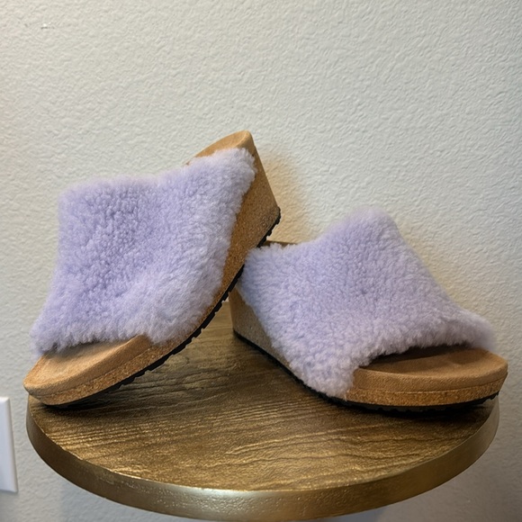 BIRKENSTOCK Papillio Namics Teddy Shearling Purple Fog Mule Wedges, size 7 - Picture 2 of 12